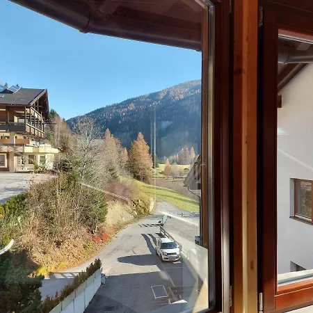 Kelchalm Superior Spacious Mountain Apartment Apartman