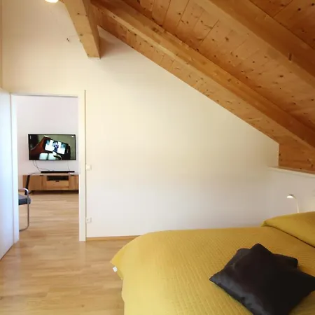 Kelchalm Superior Apartman *