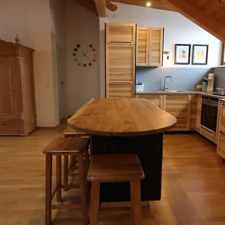 Kelchalm Superior Spacious Mountain Apartment Apartman