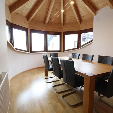 Kelchalm Superior Spacious Mountain Apartment Apartman *