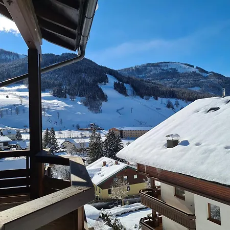 Kelchalm Superior Spacious Mountain Apartment Apartman Bad Kleinkirchheim